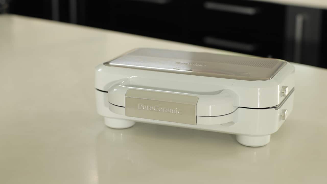 BREVILLE DURACERAMIC DEEP FILL 2 SLICE SANDWICH MAKER HIGH GLOSS BREVILLE DURACERAMIC DEEP FILL 2 SLICE SANDWICH MAKER HIGH GLOSS